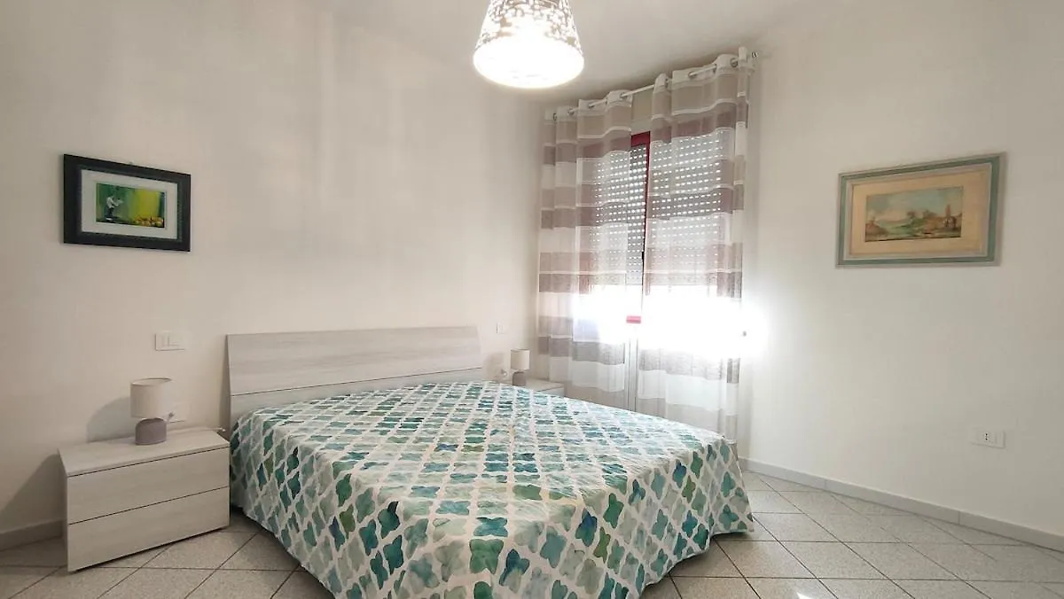 Apartment Ferienwohnung La Finestra Rossa Venturina Terme
